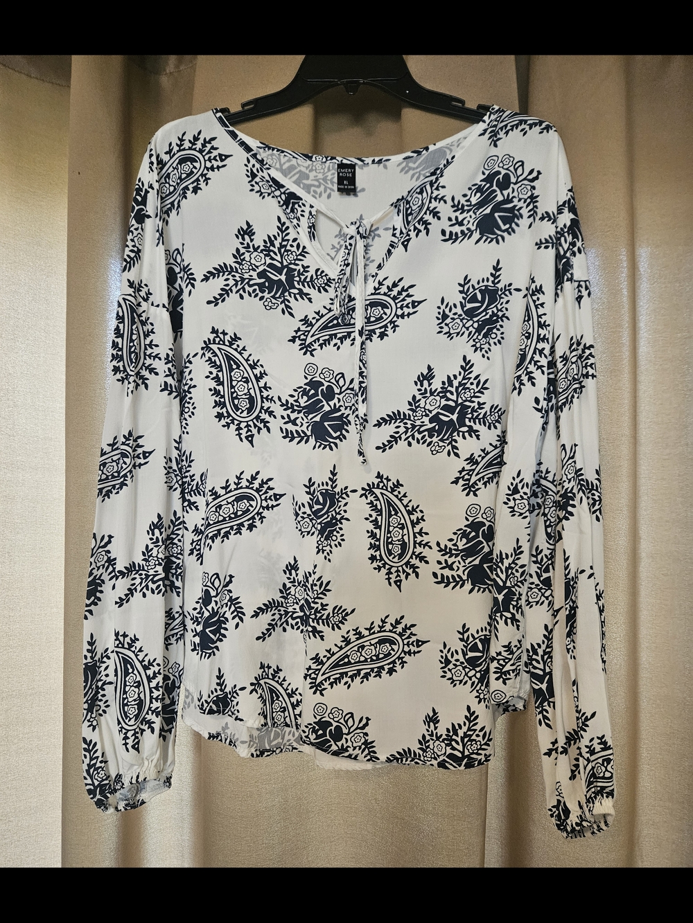 Tie-Neck Paisley Print Blouse - White/Black